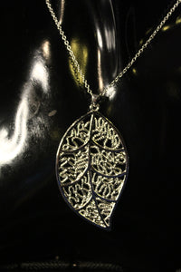 925 Sterling Silver Leaf Pendant and Necklace